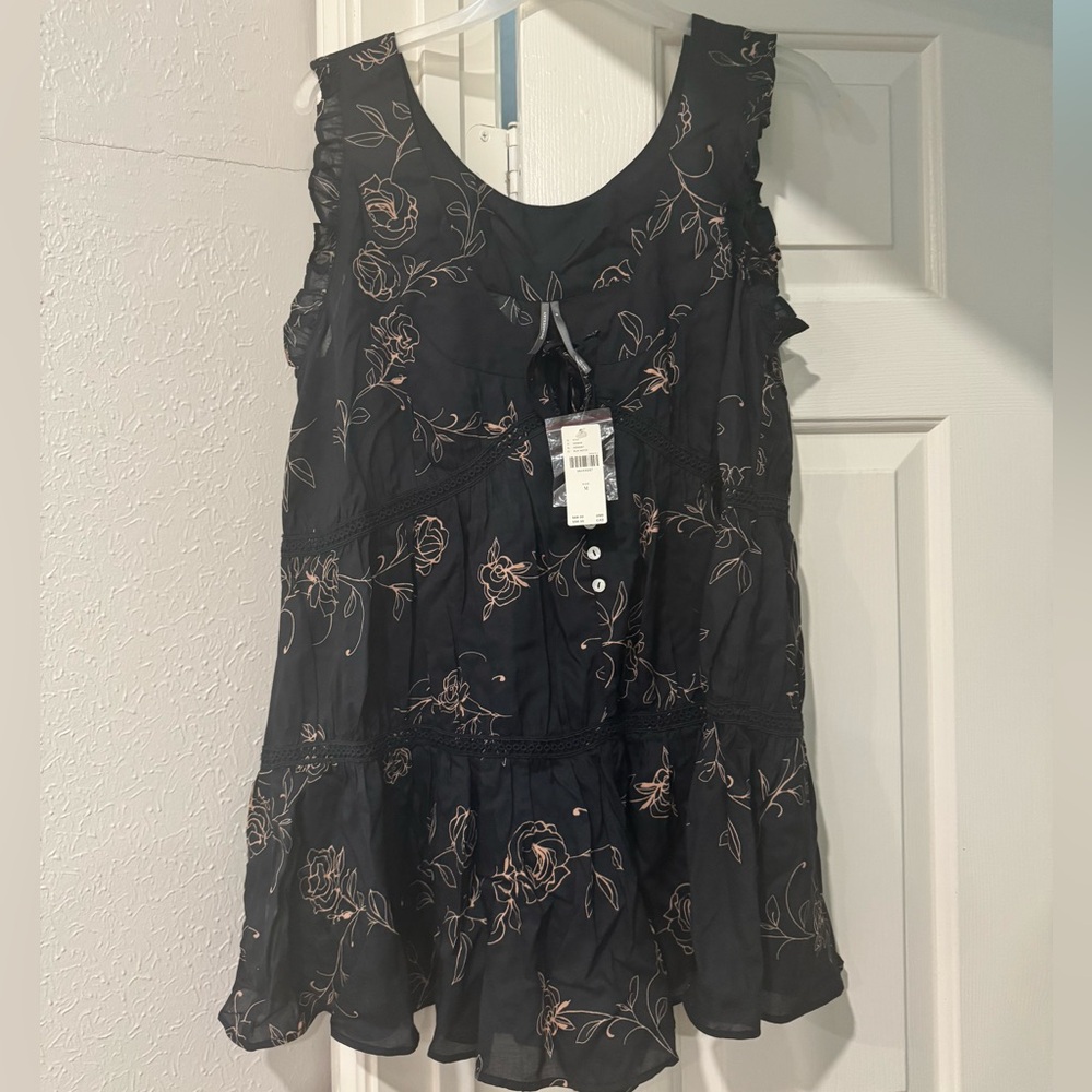 NWT Anthropologie Silky Ruffle Romper - Picture 6 of 8